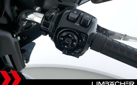 Gebrauchtmotorrad Harley-Davidson Street Glide FLHX - Bild 21