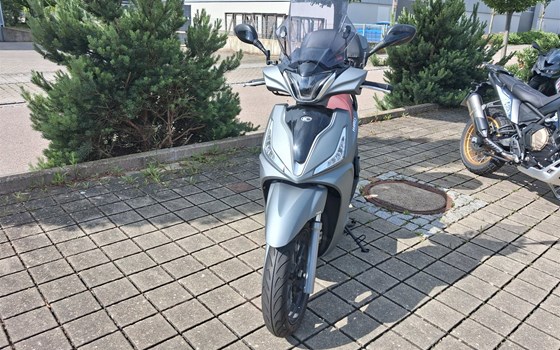Gebrauchtmotorrad Kymco New People S 300i ABS - Bild 2