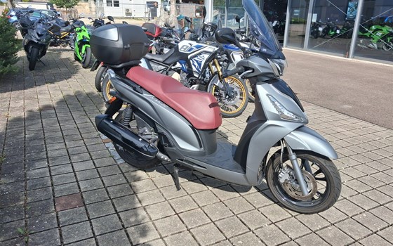 Gebrauchtmotorrad Kymco New People S 300i ABS - Bild 3