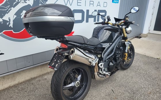 Gebrauchtmotorrad Triumph Speed Triple 1050 - Bild 3