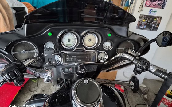 Gebrauchtmotorrad Harley-Davidson Street Glide FLHX - Bild 12