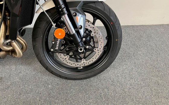 Neufahrzeug Triumph Street Triple 765 R - Bild 9