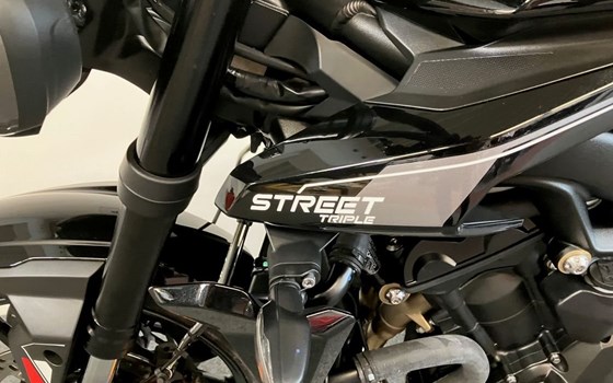 Neufahrzeug Triumph Street Triple 765 R - Bild 12