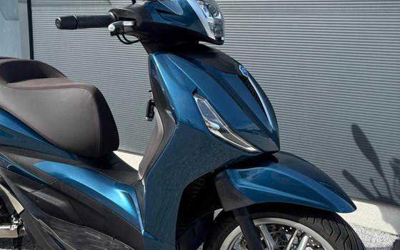 Gebrauchtmotorrad Piaggio Beverly 400 hpe - Bild 7