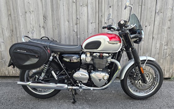 Gebrauchtmotorrad Triumph Bonneville T120 - Bild 1