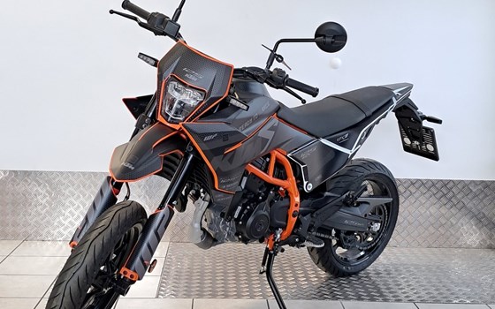 Neufahrzeug KTM 125 SMC R - Bild 5