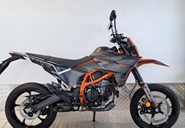 Neumotorrad KTM 125 SMC R