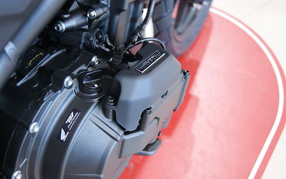 Neufahrzeug Honda NX500 E-Clutch - Bild 3