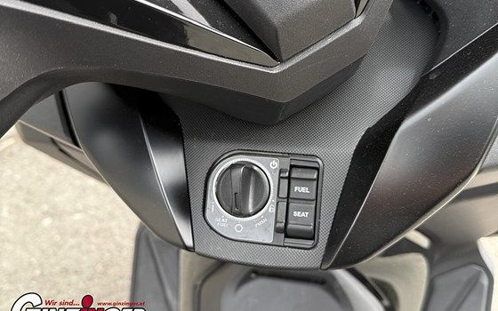 Gebrauchtmotorrad Honda Forza 300 - Bild 5