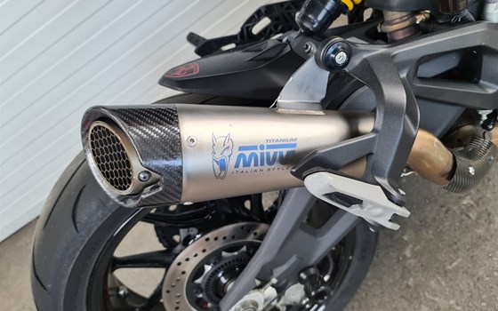 Gebrauchtmotorrad Ducati Monster + - Bild 3