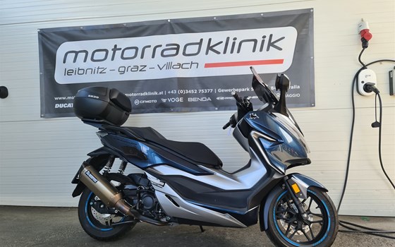 Gebrauchtmotorrad Honda Forza 300 - Bild 1