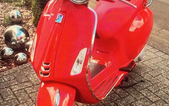 Gebrauchtmotorrad Vespa Primavera 50 - Bild 1