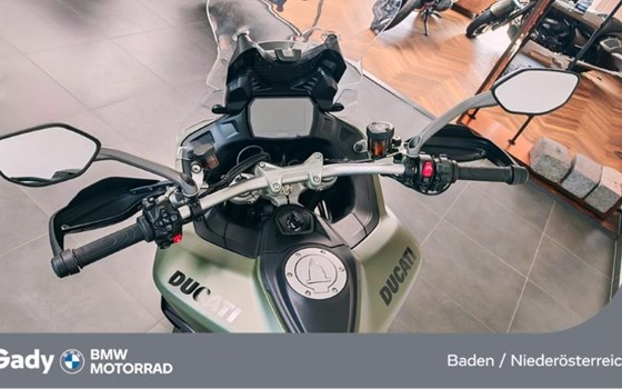Gebrauchtmotorrad Ducati Multistrada V2 S - Bild 4