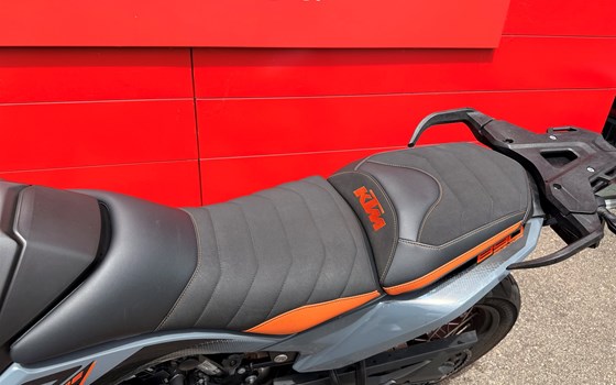 Motorrad Occasion KTM 890 Adventure - Bild 7