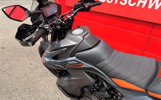 Motorrad Occasion KTM 890 Adventure - Bild 9