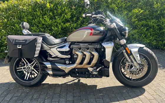 Gebrauchtmotorrad Triumph Rocket 3 GT - Bild 6