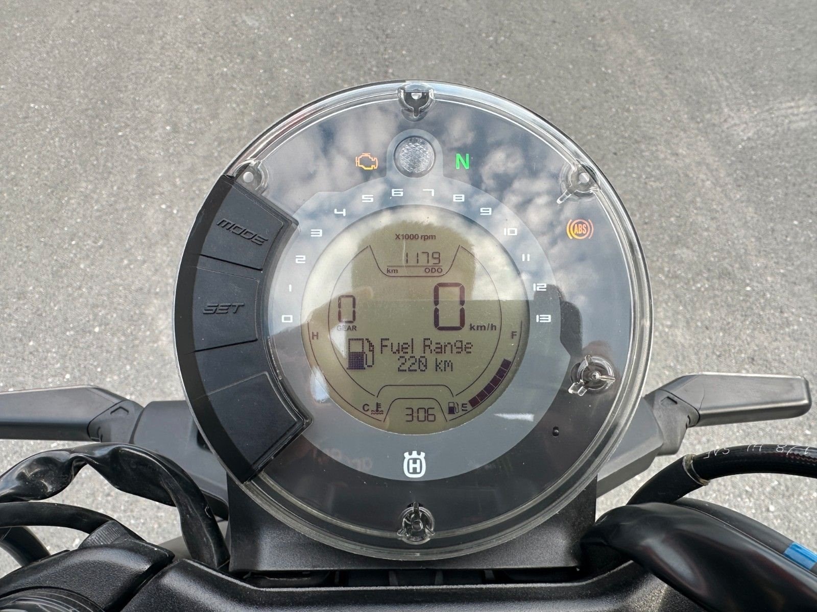 Husqvarna Svartpilen 125