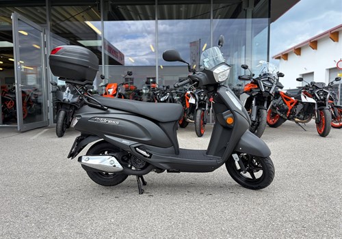 Suzuki Address 125