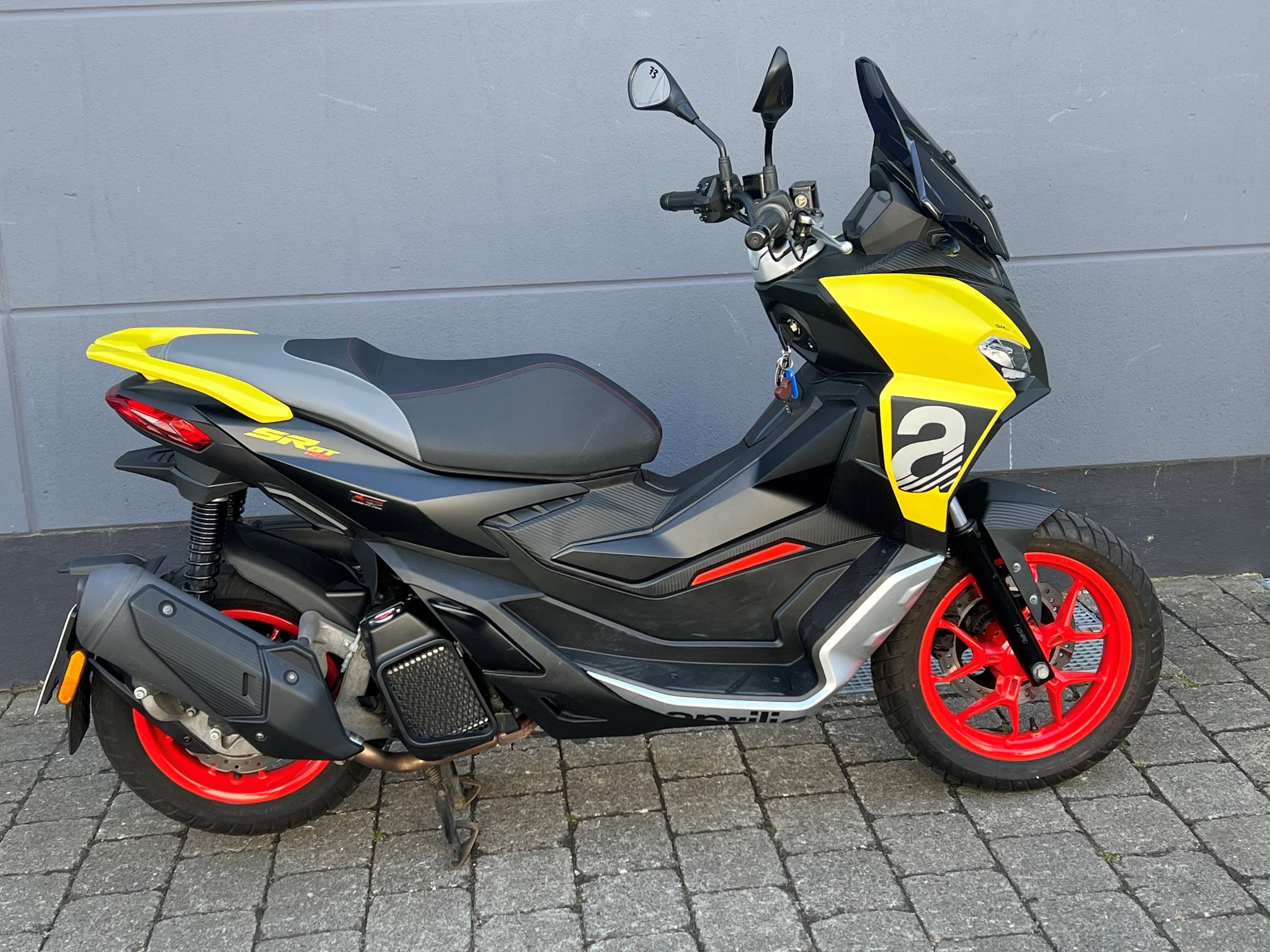 Aprilia SR GT Sport 125