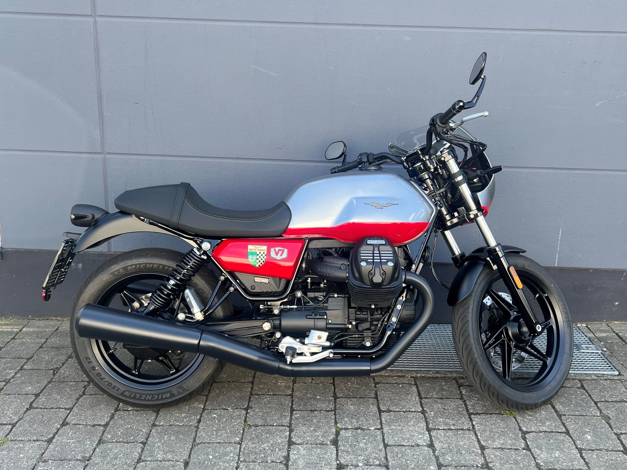 Moto Guzzi V7 Stone Corsa