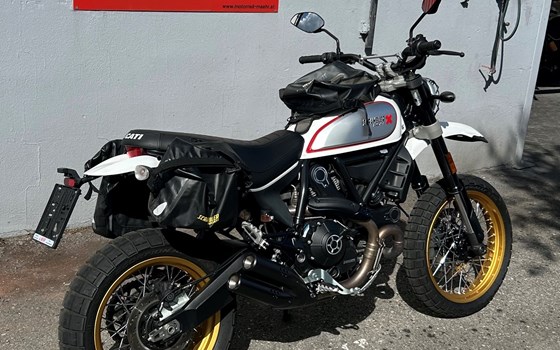 Gebrauchtmotorrad Ducati Scrambler Desert Sled - Bild 3
