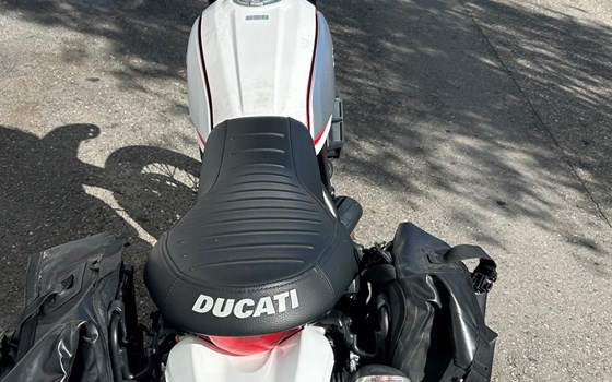 Gebrauchtmotorrad Ducati Scrambler Desert Sled - Bild 5