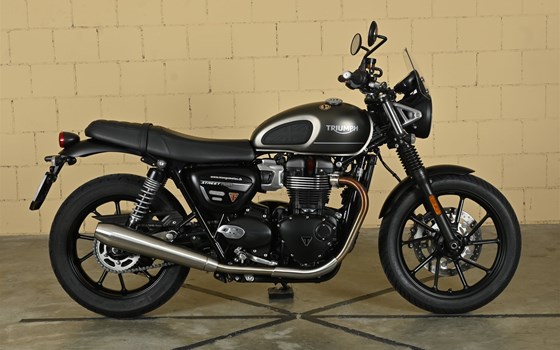 Motorrad Occasion Triumph Street Twin - Bild 1