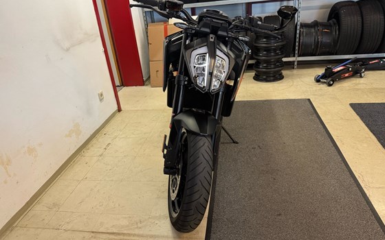 Gebrauchtmotorrad KTM 890 Duke - Bild 6