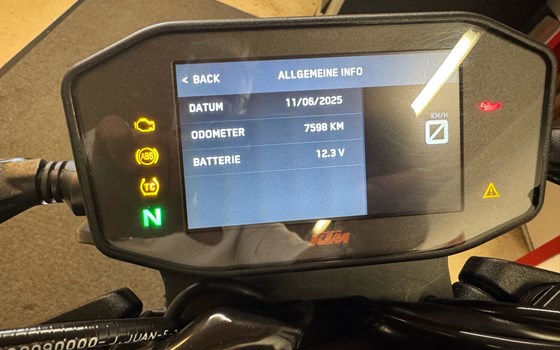 Gebrauchtmotorrad KTM 890 Duke - Bild 1