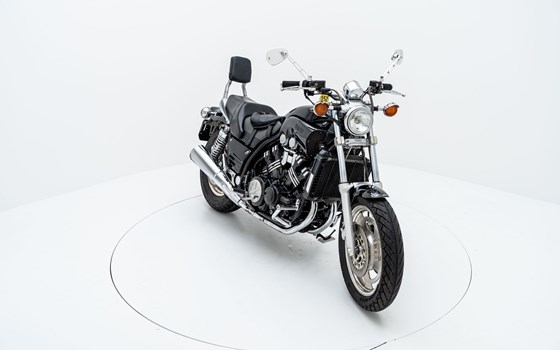 Motorrad Occasion Yamaha V-Max VMX 1200 - Bild 2