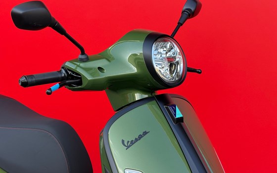 Neufahrzeug Vespa GTS 125 Supersport iGET - Bild 7