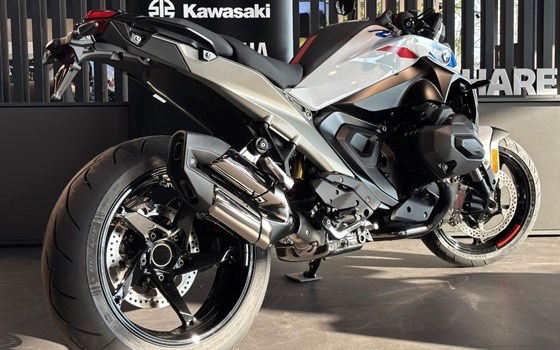 Gebrauchtmotorrad BMW R 1300 R - Bild 6