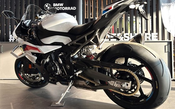Gebrauchtmotorrad BMW S 1000 RR - Bild 8