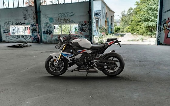 Gebrauchtmotorrad BMW S 1000 R - Bild 3