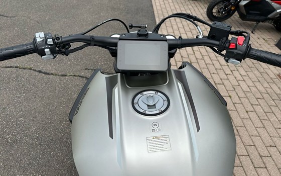 Gebrauchtmotorrad Benda LFC 700 - Bild 5