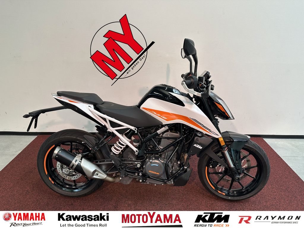 KTM 390 Duke