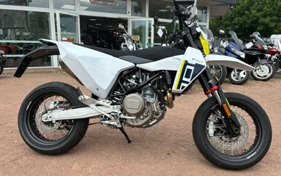 Neufahrzeug Husqvarna 701 Supermoto - Bild 1