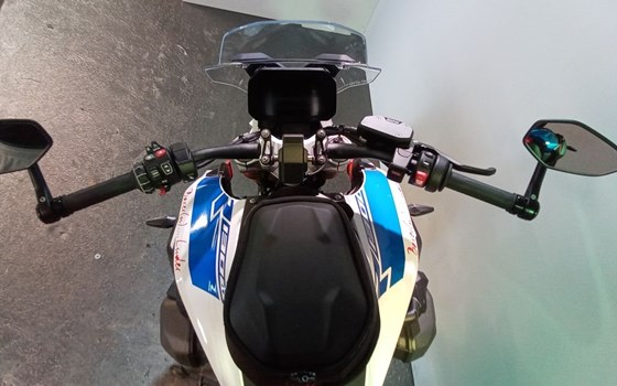 Gebrauchtmotorrad BMW R 1300 R - Bild 4
