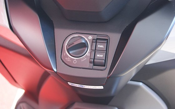 Neufahrzeug Honda Forza 350 - Bild 7