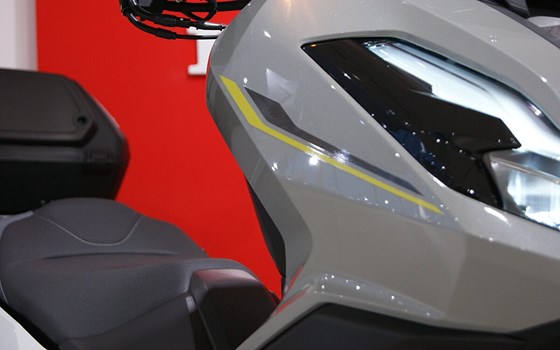 Neufahrzeug Honda ADV350 Special Edition - Bild 2