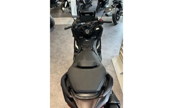 Gebrauchtmotorrad Yamaha TMAX 560 Tech Max - Bild 6