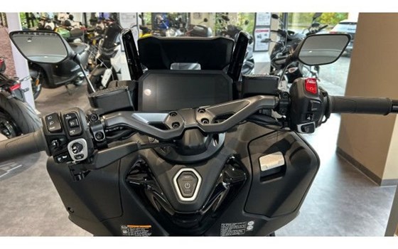 Gebrauchtmotorrad Yamaha TMAX 560 Tech Max - Bild 7