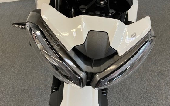 Gebrauchtmotorrad Triumph Street Triple 765 R - Bild 10