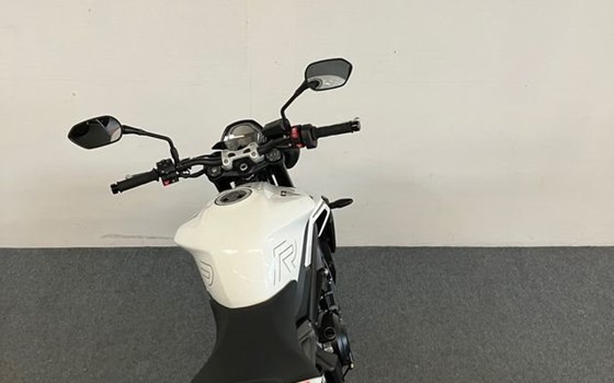 Gebrauchtmotorrad Triumph Street Triple 765 R - Bild 15