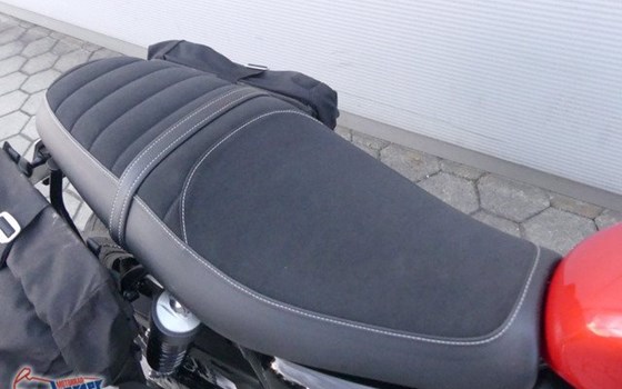 Gebrauchtmotorrad Triumph Speed Twin 900 - Bild 4