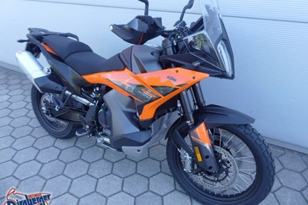 KTM 790 Adventure