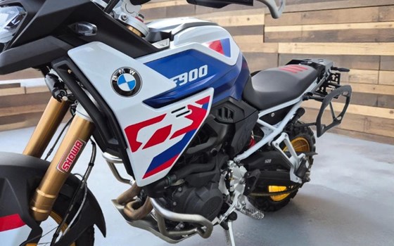 Gebrauchtmotorrad BMW F 900 GS - Bild 3