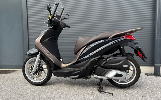 Gebrauchtmotorrad Piaggio Medley 125 - Bild 1