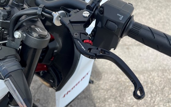 Gebrauchtmotorrad Honda CB750 Hornet - Bild 6