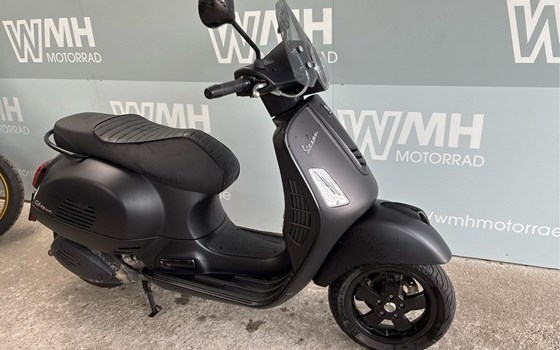 Gebrauchtmotorrad Vespa GTS 300 - Bild 7